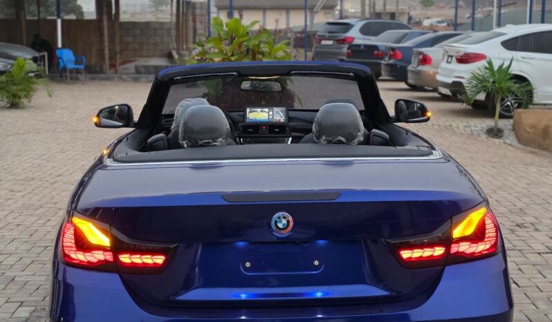 
								2017 BMW 435i Convertible full									