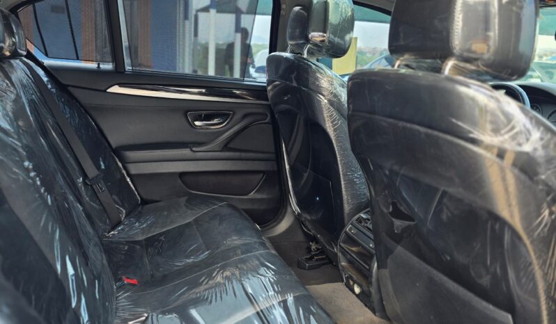 
								BMW F10 528i full									