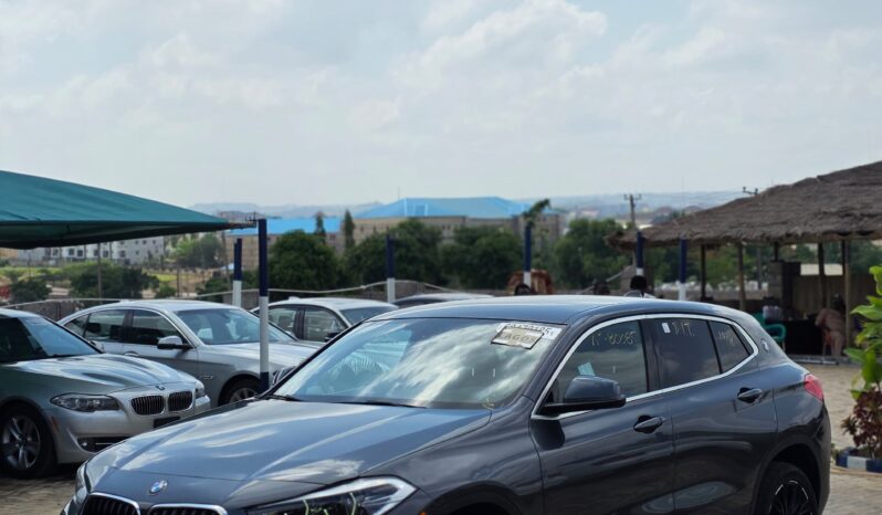
								BMW X2 full									